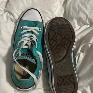 Teal low top converse